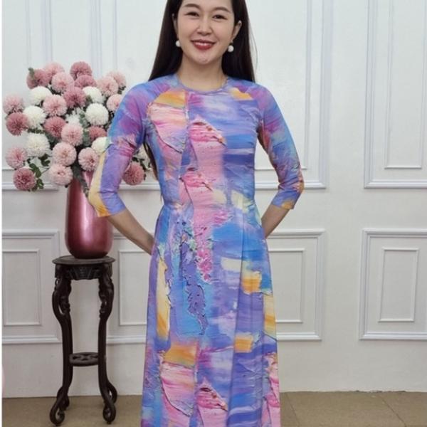 A1837 áo dài lụa nhật tròn lỡ nền xanh tím pastel (KHÔNG GỒM QUẦN)